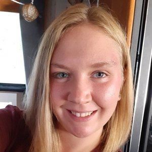 Meet your Posher, Ellie